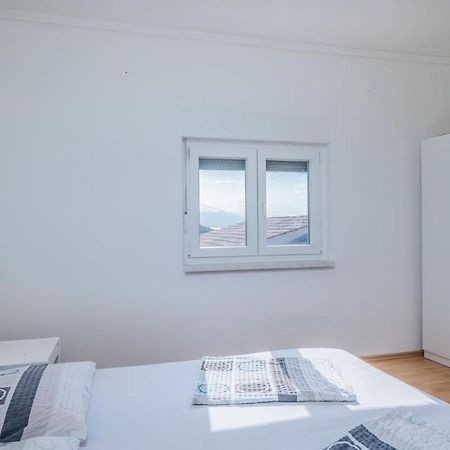 Nice Apartment In Stara Baska 1 With Wifi Exterior photo